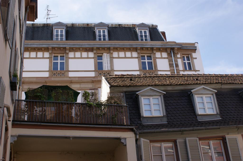 Studio De L'Hotel De Ville Strasbourg Exterior photo
